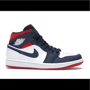 COPY - USA JORDAN 1 size 8 in men (9 in women)